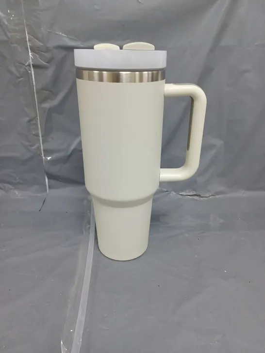 TALL DRINKING FLASK WITH STRAW