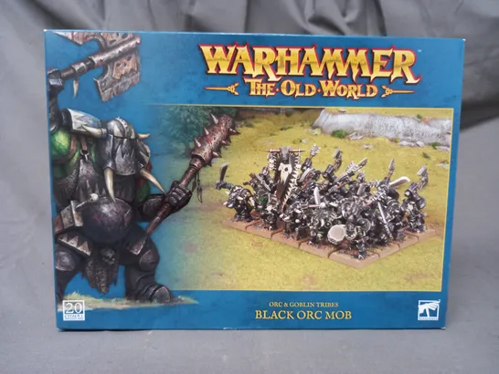 BOXED WARHAMMER THE OLD WORLD ORC & GOBLIN TRIBES BLACK ORC MOB 20 MINIATURE SET