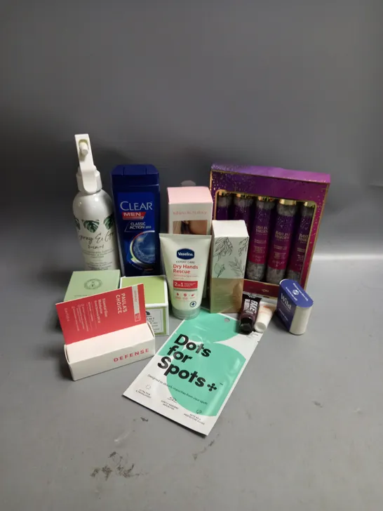 LOT OF 13 SKIN AND HAIR CARE PRODUCTS TO INCLUDE CLINIQUE AND BAYLISS AND HARDING