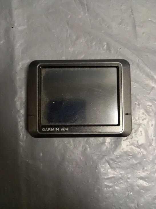 GARMIN NUVI 215 SAT-NAV 