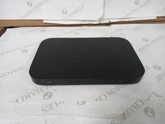 SKY Q - NO WIRES - MODEL ES3405-D8 1TB