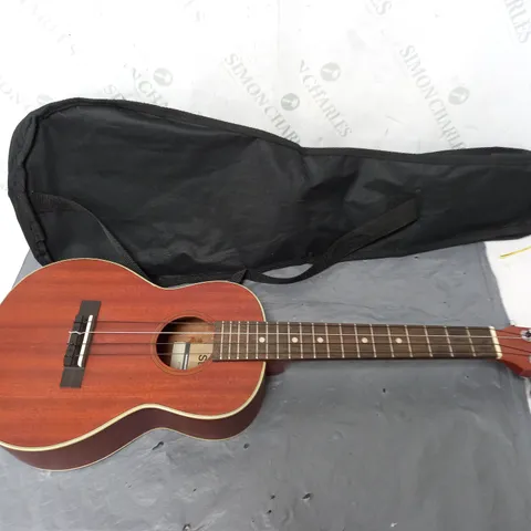 STAGG HANDMADE UKELELE