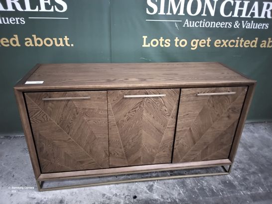 DESIGNER OAK WITH BRASS INLAY TRIPLE DOOR SIDEBOARD W 160cm