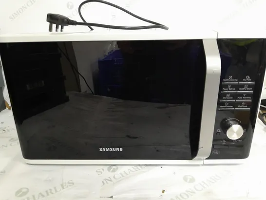 BOXED SAMSUNG MICROWAVE OVEN 