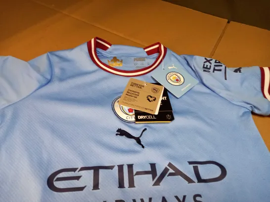 MANCHESTER CITY F.C JNR JERSEY/TOP - AGE 7/8YRS