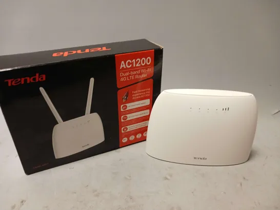 TENDA DUAL BAND WI-FI 4G LTE ROUTER AC1200