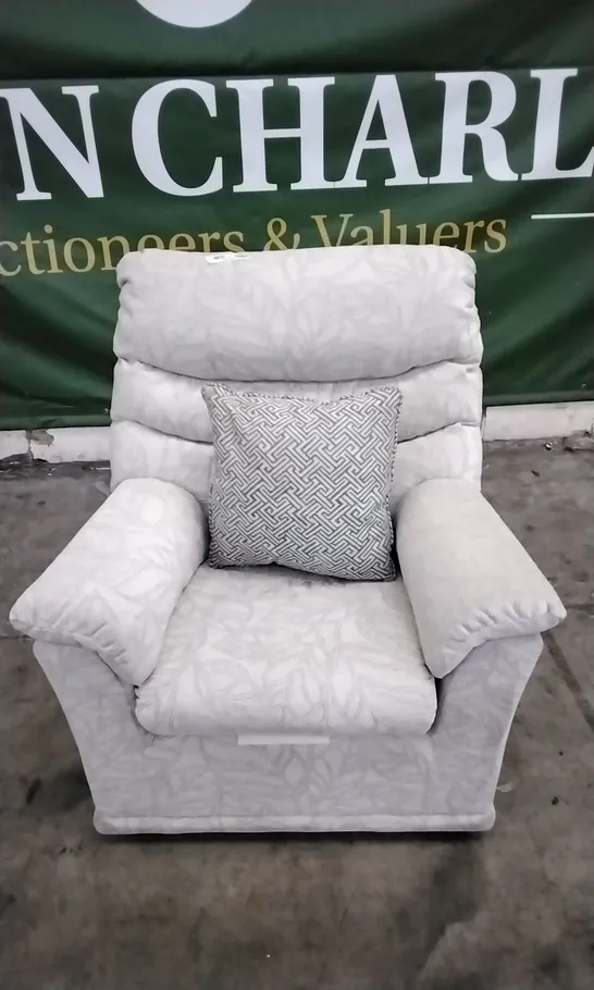 QUALITY BRITISH DESIGNED & MANUFACTURED G PLAN MALVERN D ARMCHAIR RONDA ICE FABRIC