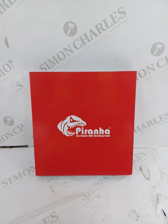 BOXED SET OF PIRANHA PEELERS AND SLICERS