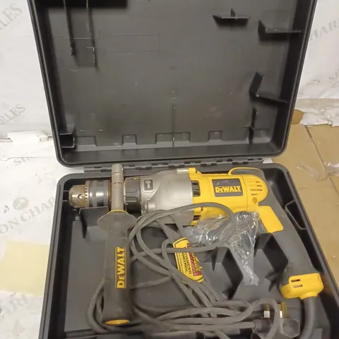 DEWALT  DIAMOND DRILL, 240 V, YELLOW/BLACK, 240 VOLT