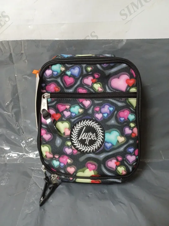 HYPE BLACK 3D HEARTS LUNCHBOX