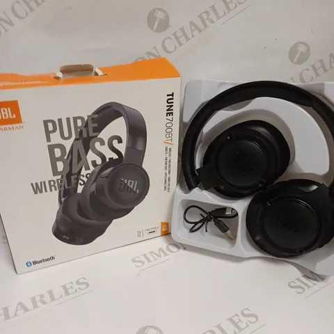 BOXED JBL TUNE700BT WIRELESS HEADPHONES 