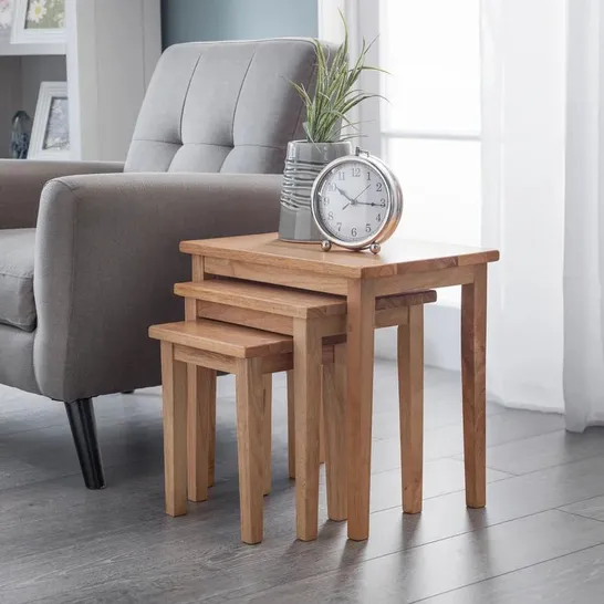 BOXED ELVINA CLEO 3 PIECE NEST OF TABLES LIGHT OAK (1 BOX)