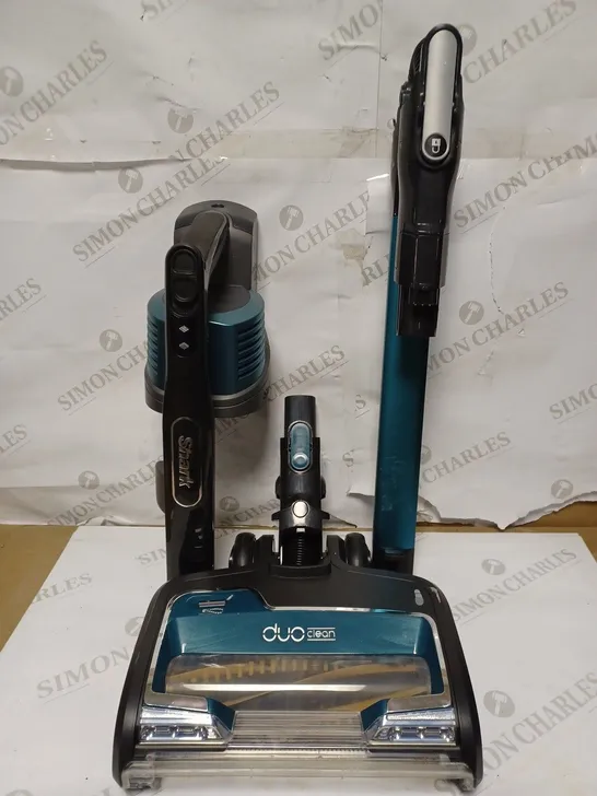 SHARK CORDLESS STICK VACUUM CLEANER