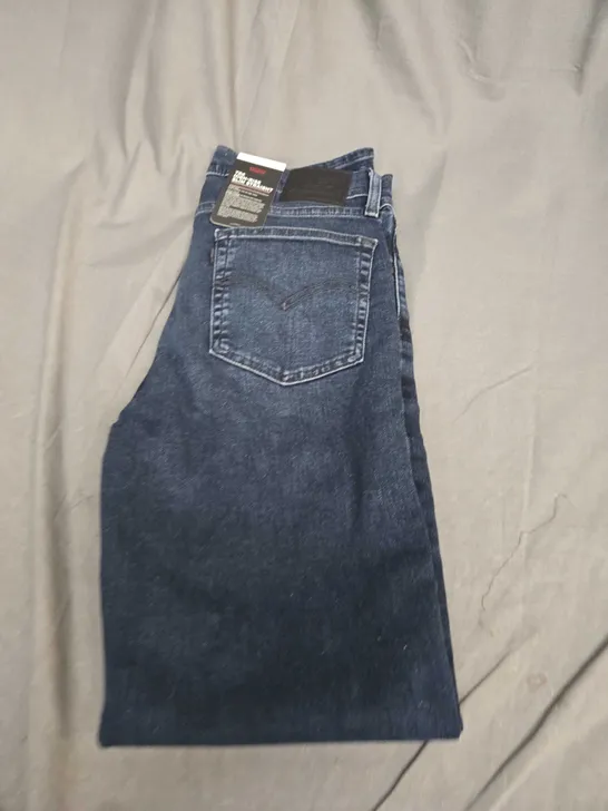 LEVIS STRAUSS 724 HIGH RISE DENIM JEANS SIZE W30 X L30