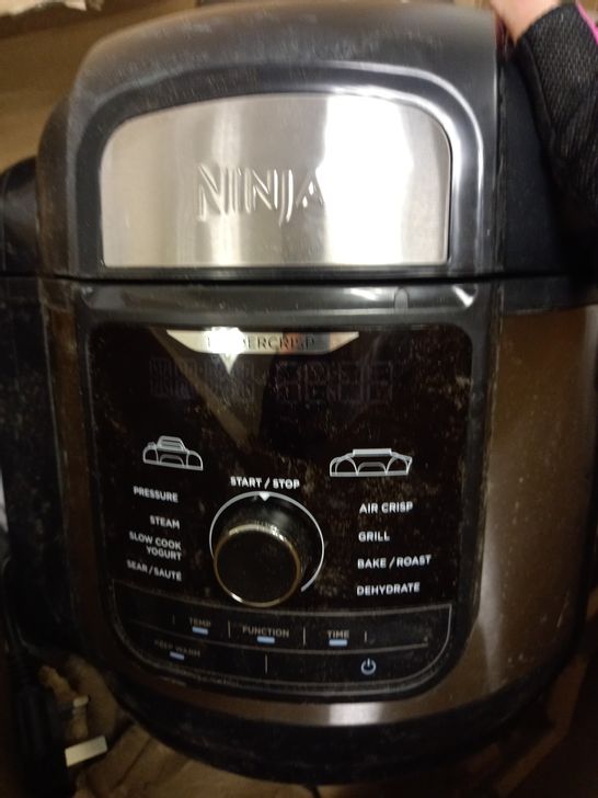 NINJA FOODI MAX MULTI-COOKER 