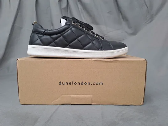 BOXED PAIR OF DUNE LONDON QUILTED LEATHER TRAINERS IN BLACK SIZE 5