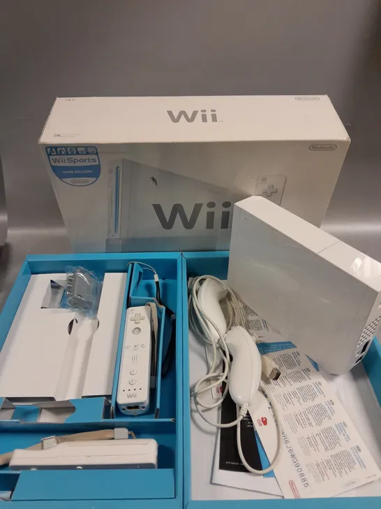 BOXED NINTENDO WII CONSOLE 