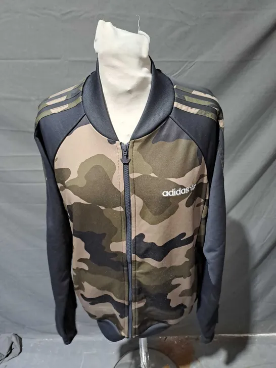 ADIDAS ORIGINAL CAMO JACKET SIZE M