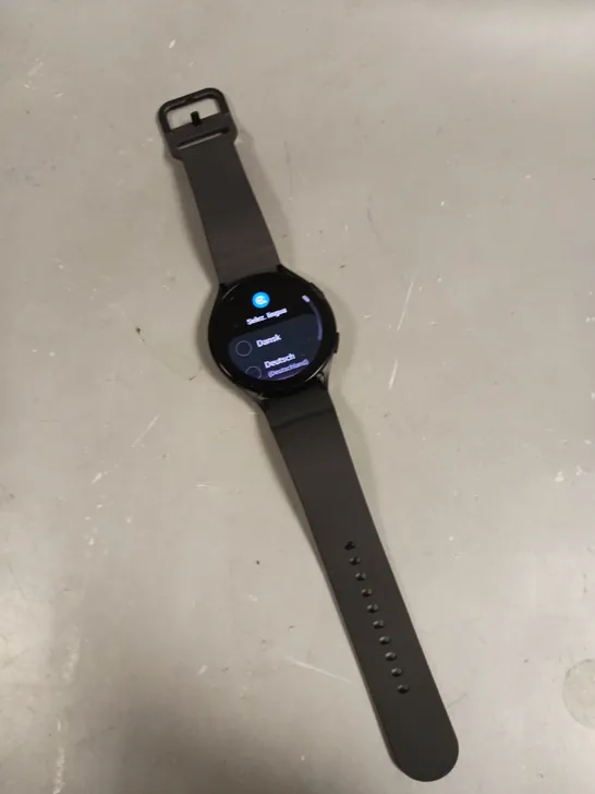 SAMSUNG GALAXY WATCH5 SMARTWATCH 