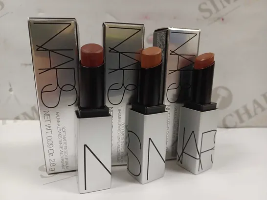 LOT OF 4 ASSORTED NARS MATTE SOFT TINTED LIPBALMS TO INCLUDE TOUCH ME, BRIEF ENCOUNTER, WHIP LASH 