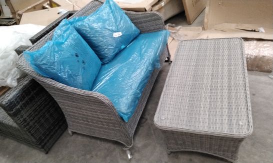 DESIGNER WICKER GREY OUTDOOR 2 SEATER SOFA WITH TABLE