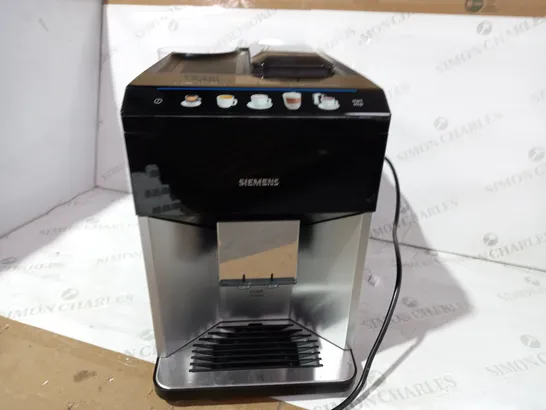 SIEMANS EQ500 COFFEE MACHINE RRP £599