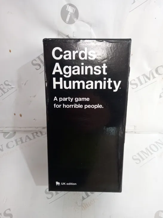 CARDS AGAINST HUMANITY UK EDITION CARD GAME 