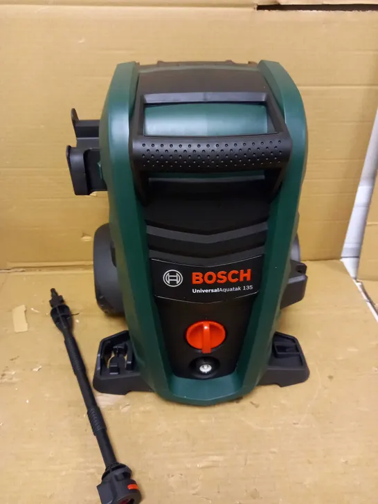 BOSCH UNIVERSAL AQUATAK 135 PRESSURE WASHER