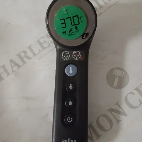 BRAUN NO TOUCH + TOUCH FOREHEAD THERMOMETER, BNT400B