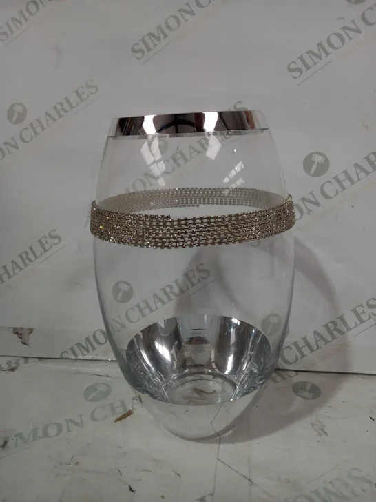 JM BY JULIEN MACDONALD GLASS VASE WITH CRYSTAL ACCENT