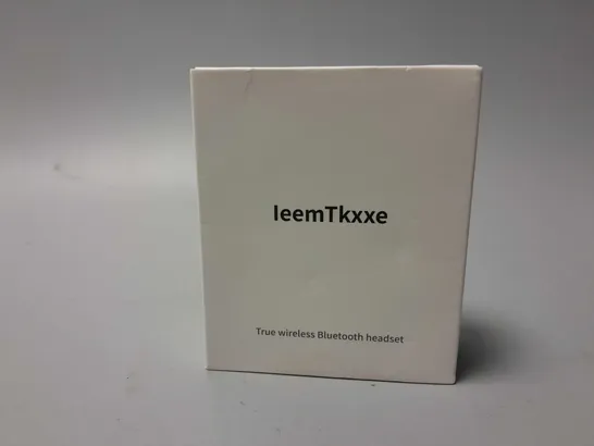 BOXED IEEMTKXXE PORTABLE EARBUDS