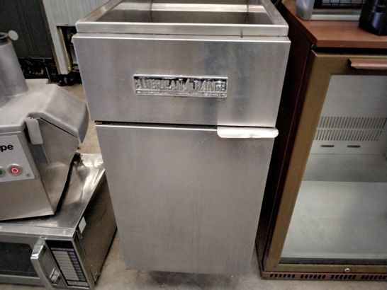 AMERICAN AND RANGE QUALITY COOKING EQUIPMENT STAINLESS STEEL DEEP FAT FRYER 
