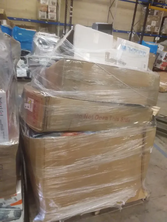 PALLET OF APPROXIMATELY 8 ASSORTED ITEMS INCLUDING: