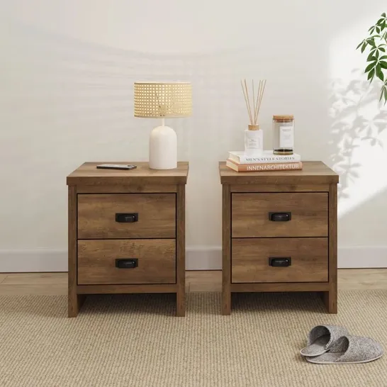 BOXED PAIR OF GERBER 2-DRAWER MANUFACTURED WOOD BEDSIDE TABLE - KNOTTY OAK (1 BOX)