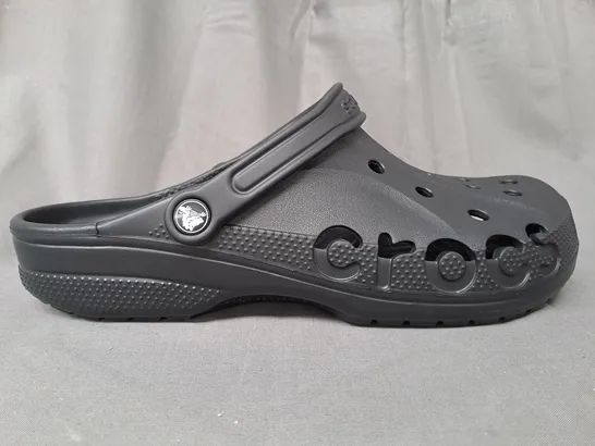 PAIR OF CROCS BAYA CLOGS IN BLACK UK SIZE M11/W12