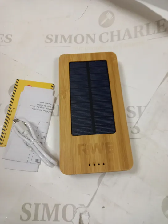 ZOGI RWE SOLAR POWERED POWER BANK 