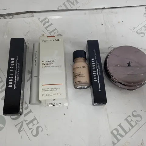 BAG OF ITEMS TO INCLUDE BOBBI BROWN EYE OPENING MASCARA, PERRICONE MD HIGHLIGHTER, BRONZER ETC