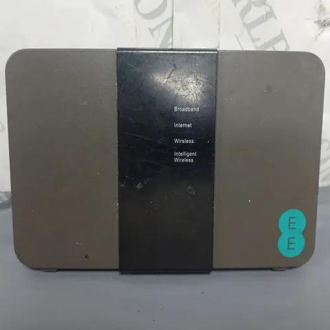 EE BRIGHT BOX (R) WIRELESS WI-FI ROUTER