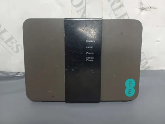 EE BRIGHT BOX (R) WIRELESS WI-FI ROUTER