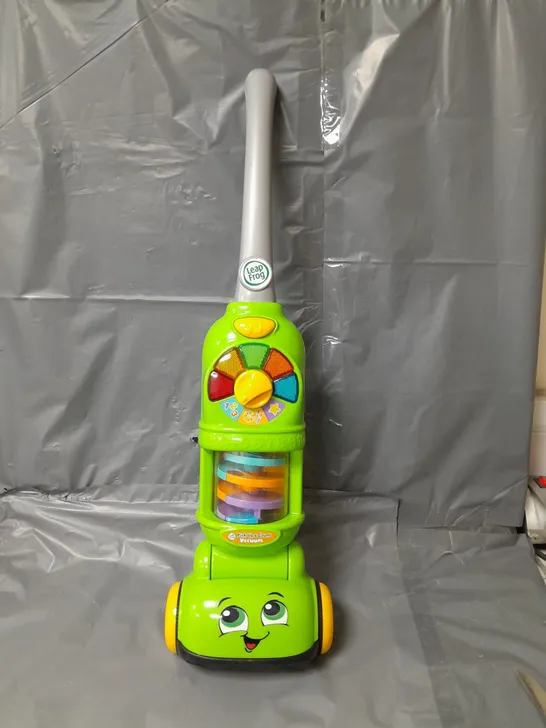 LEAPFROG PICK UP AND COUNT VACUUM GREEN