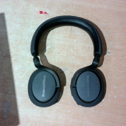 BOXED BOWERS & WILKINS PX5 ADAPTIVE NOISE CANCELLING WIRELESS HEADPHONES - BLACK