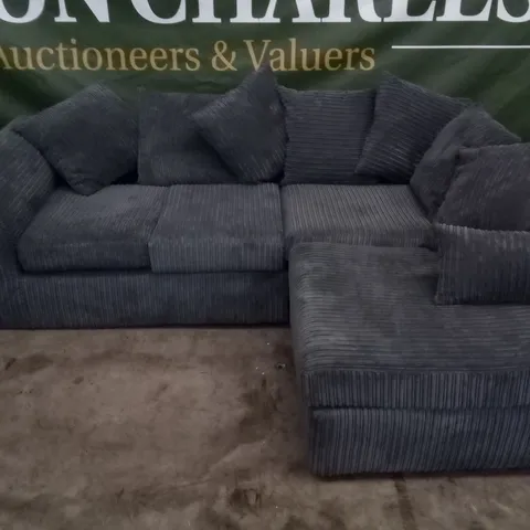 DESIGNER GREY CORDED FABRIC CORNER SOFA WITH SCATTER CUSHIONS