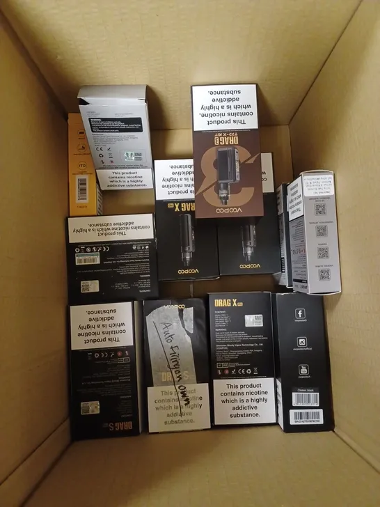 BOX OF APPROXIMATELY 25 E-CIGARETTE PRODUCTS TO INCLUDE VOOPOO VINCI POD KIT, DRAG X PRO, VINCI Q ETC