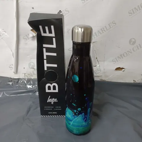 HYPE DRINKING BOTTLE BLACK DROPLETS