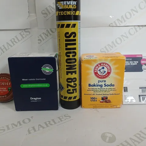 BOX OF APPROXIMATELY 20 ASSORTED ITEMS TO INCLUDE - WISER RADIATOR THERMOSTAT - BAKING SODA - SHOE POLISH ETC