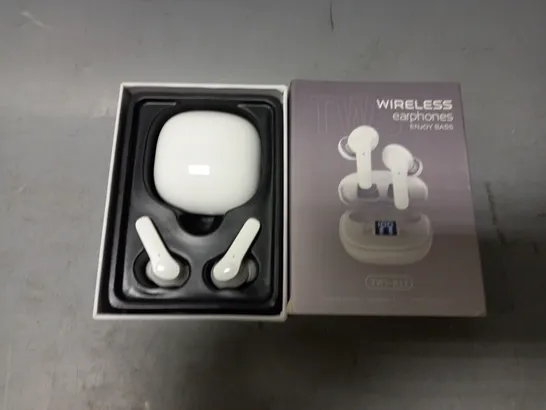 BOXED WIRELESS EARPHONE TWS-B11 EARBUDS