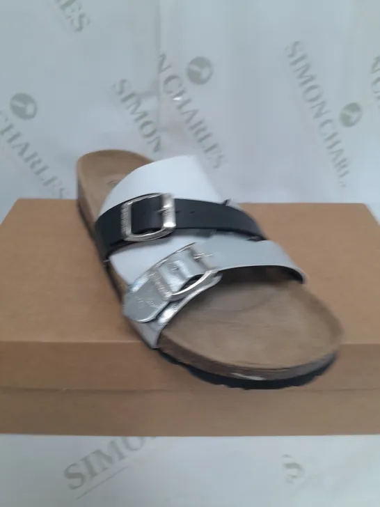 BONOVA BROWN STRAP SANDAL SILVER/BROWN - SIZE 4