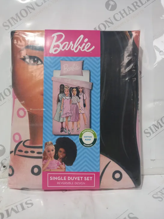 BARBIE REVERSIBLE DESIGN SINGLE DUVET SET