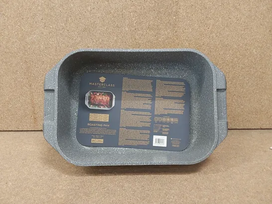 BOXED MASTERCLASS LARGE ROASTING TIN WITH HANDLES 