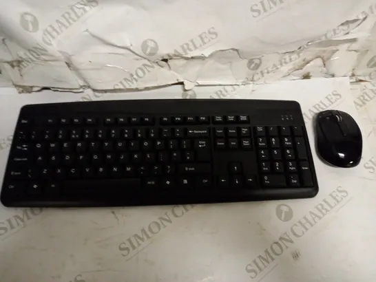 BOX OF 4 ONN WIRELESS KEYBOARD & MOUSE COMBO 